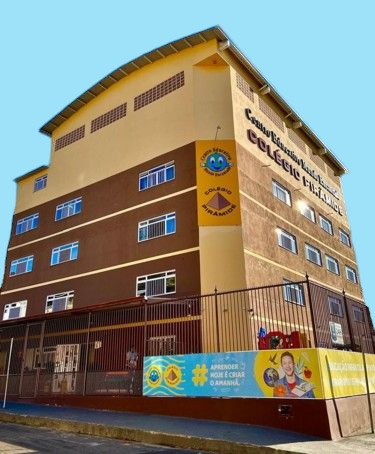 Crianças felizes na Educação Infantil - Centro Educativo Mundo Encantado